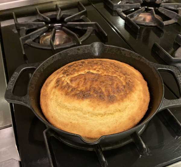 Mom’s Sweet Buttermilk Corn Bread