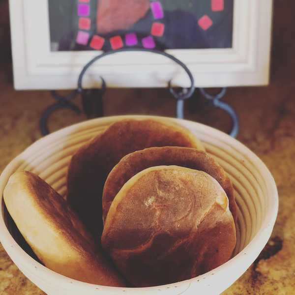 Portuguese Muffins – Bolo Levedo