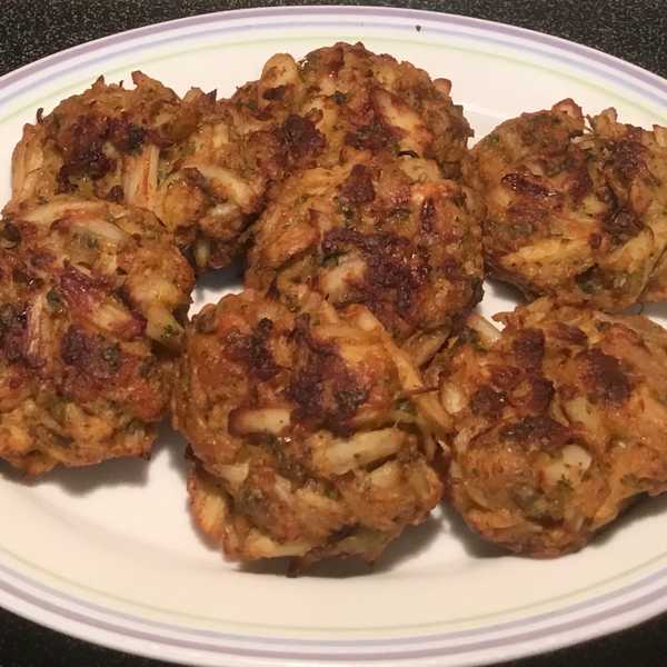 Laura’s Maryland Crab Cakes